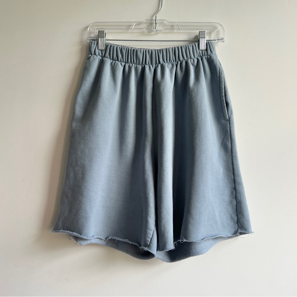 Brandy Melville light blue grey raw distressed hem elastic band sweat shorts - Picture 1 of 5